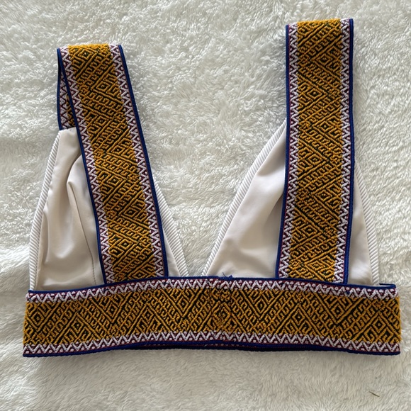 EUC Elysiian bikini top - Picture 2 of 5